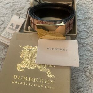 BNWT Burberry NOVA CHECK BELT